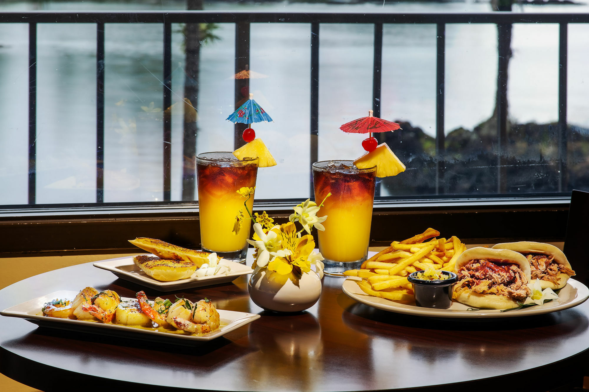 Hawaiian Hotel, Trademark Collection By Wyndham